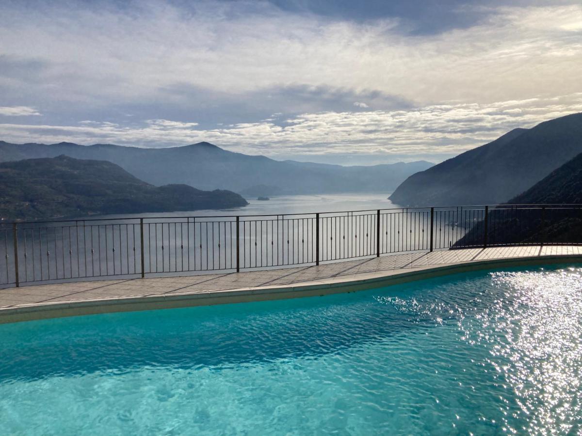 Appartamento Grande Terrazza Vista Lago Parzanica 외부 사진