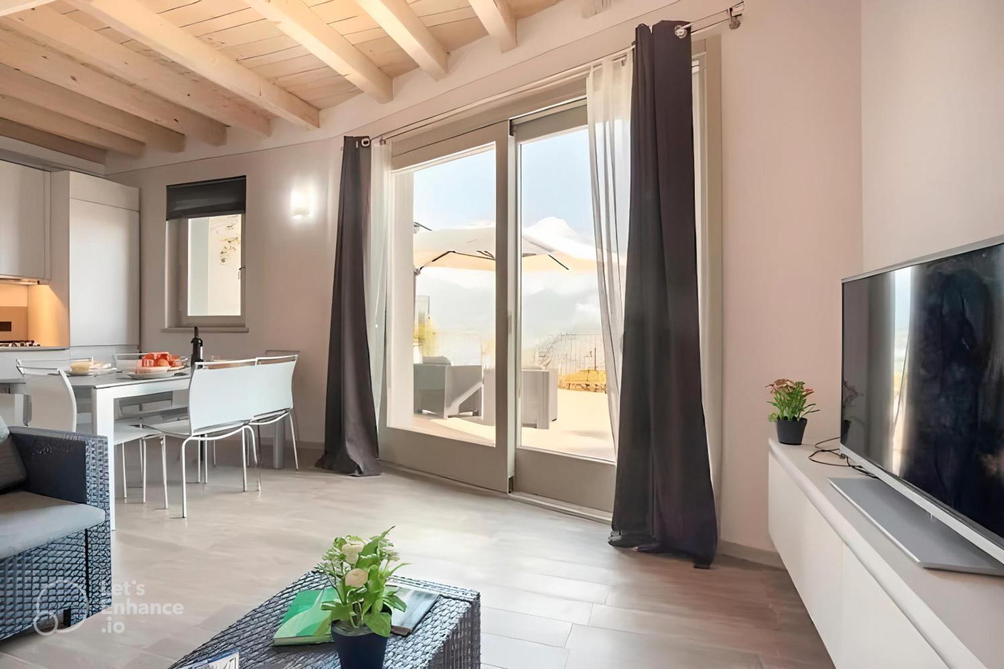 Appartamento Grande Terrazza Vista Lago Parzanica 외부 사진